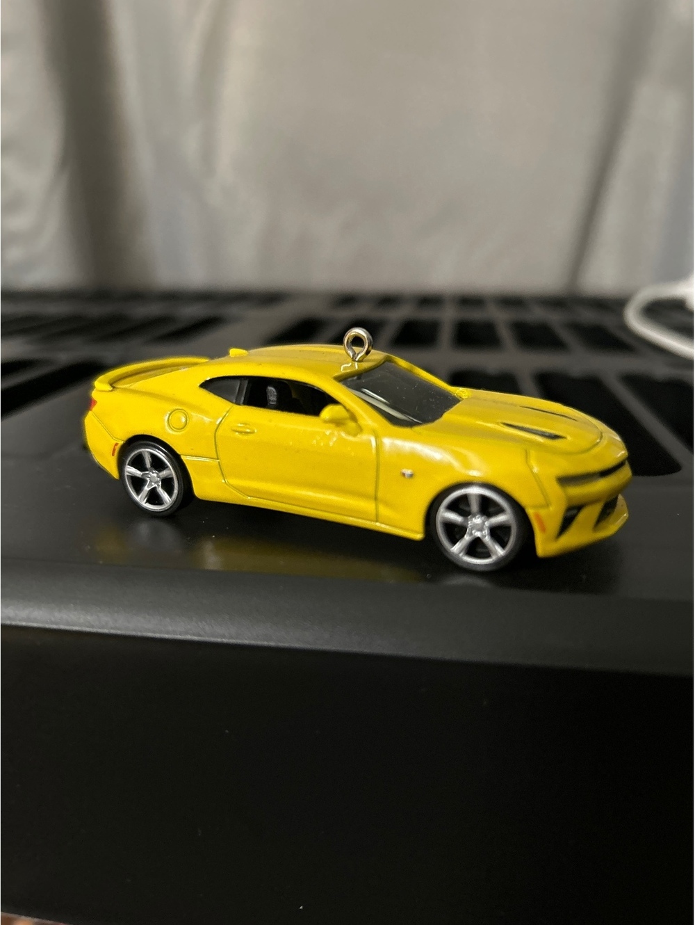 Chevrolet Camaro SS 2016 Yellow Diecast Model Car